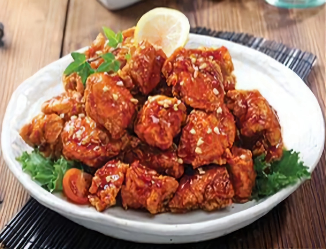 Hình ảnh 뼈없는 치킨/ Gà không xương sốt gia vị - 1 con
