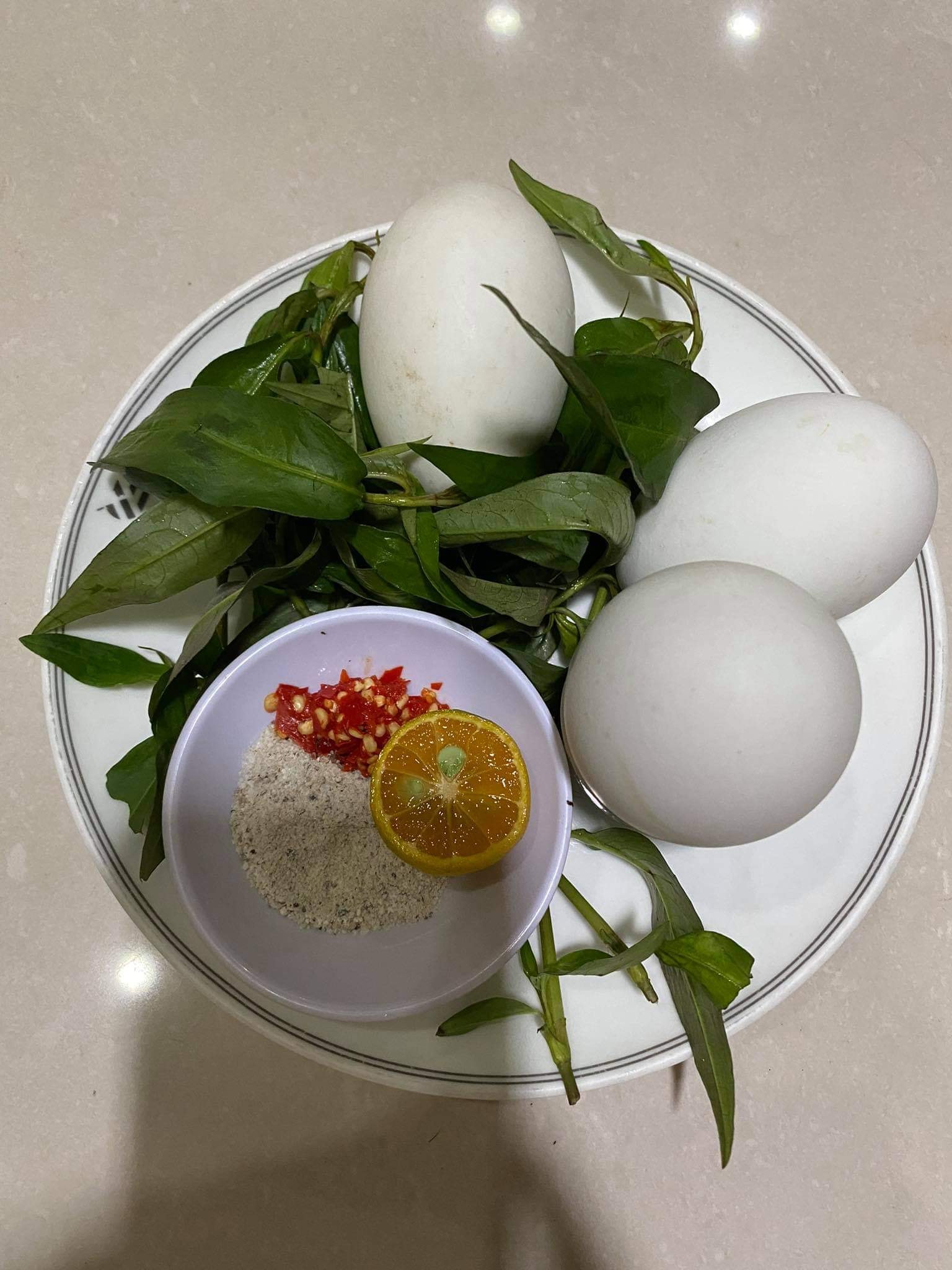 Hình ảnh Compo 5 Hột Vịt Lộn Luộc Nước Dừa