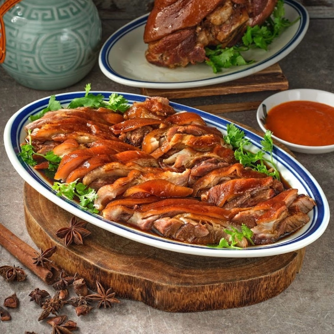 Hình ảnh Giò heo hầm chặt, 