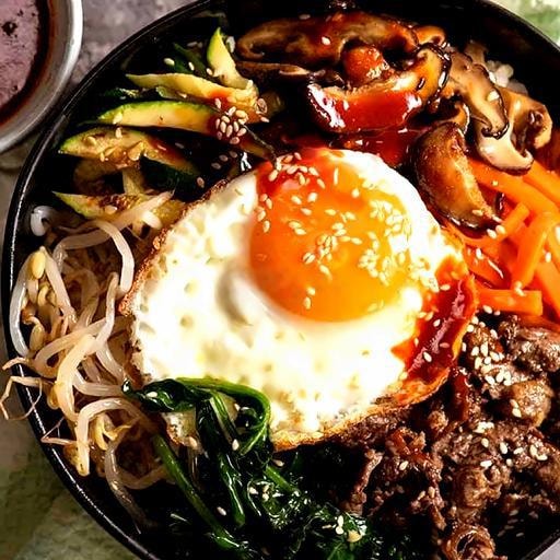 Hình ảnh Cơm trộn truyền thống