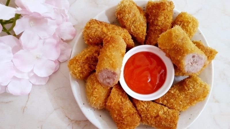 Hình ảnh 1 nước ép bất kỳ + 5 nem chua rán