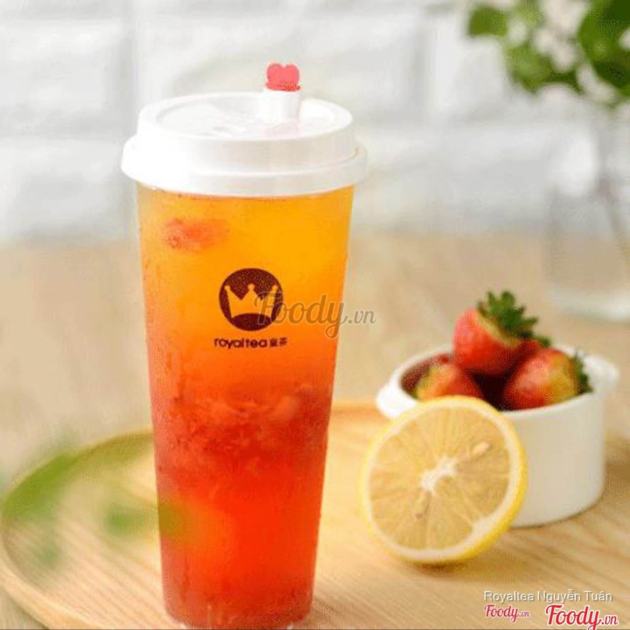 Hình ảnh Trà Xanh Cam Bưởi Dâu Tây