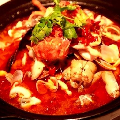 Hình ảnh Mỳ Lẩu Thái Đùi Gà