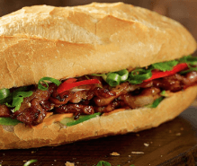 Hình ảnh Bánh mì thịt xiên nướng