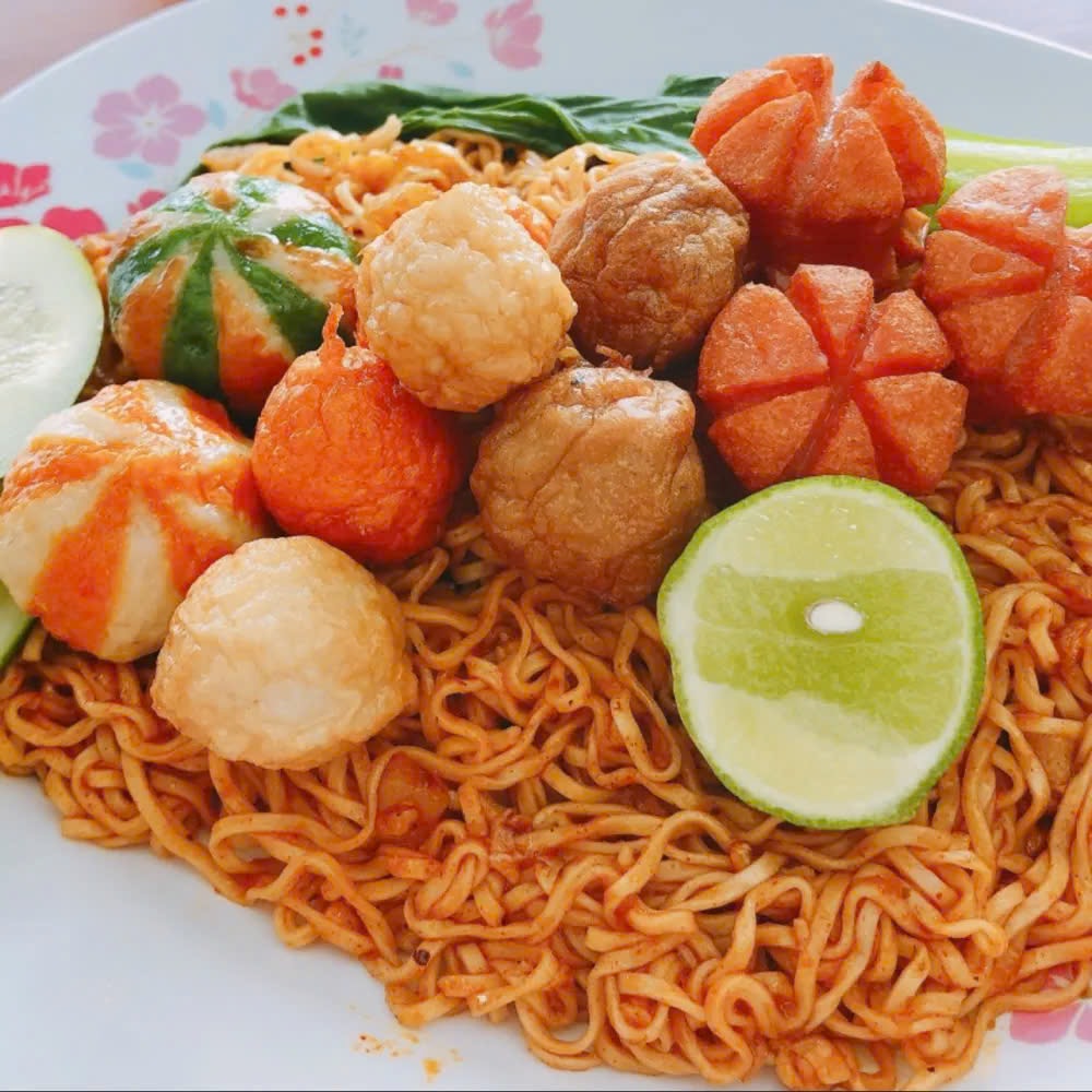 Hình ảnh Mì trộn indomie đặc biệt