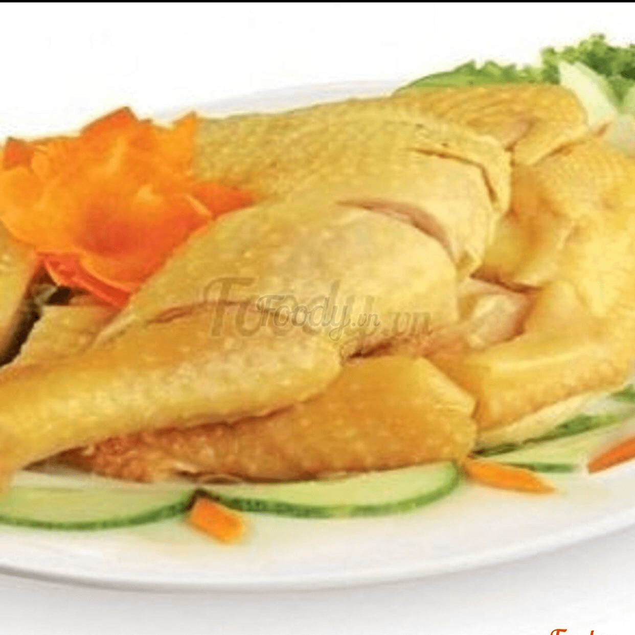 Hình ảnh Gà hấp lá chanh nửa con