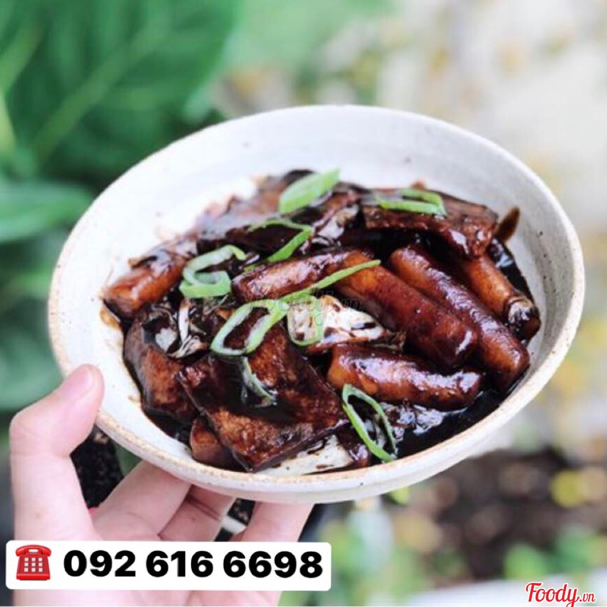 Hình ảnh Bánh Gạo Sốt Tương Đen