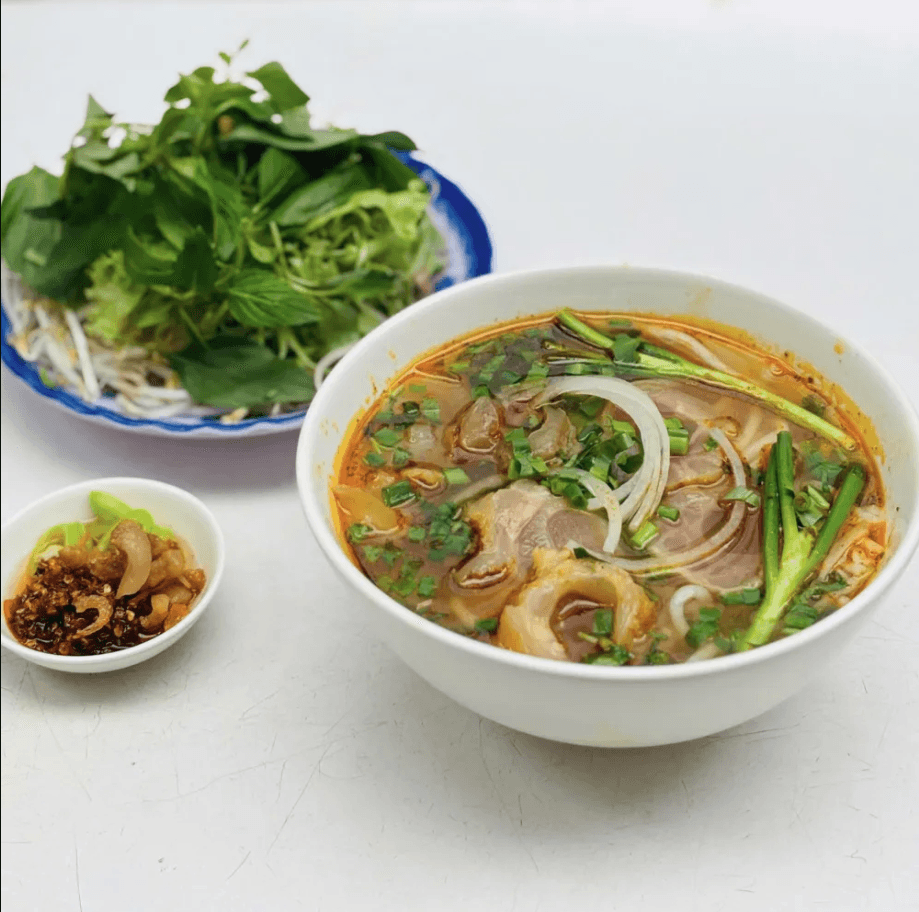 Hình ảnh Bún bò gân