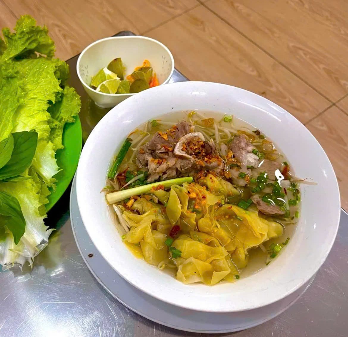 Hình ảnh HOÀNH THÁNH ĐẶC BIỆT( TẶNG 1 CHAI NƯỚC SÂM)