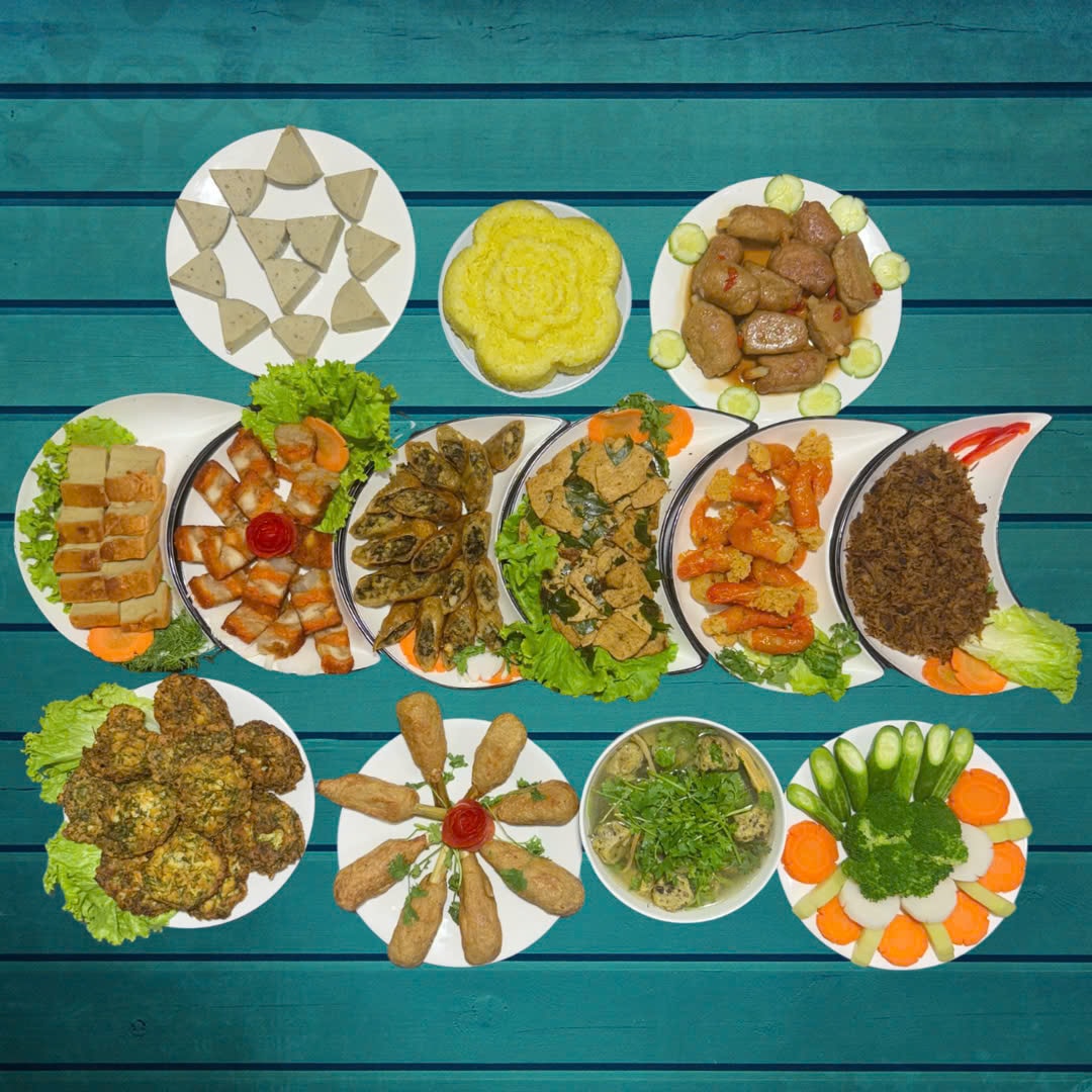 Hình ảnh Mâm 13 món