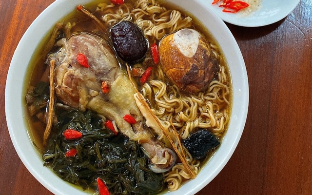 Hình ảnh Tiệm Mỳ Gà Tần - Chùa Liên Phái