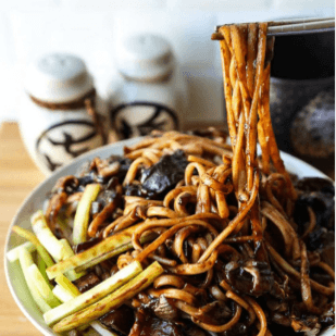 Hình ảnh Tiệm Mì Tương Đen Chaewon - Nguyễn Thiện Thuật