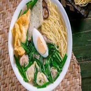 Hình ảnh Thành Béo - Mỳ Vằn Thắn - Dương Văn Bé