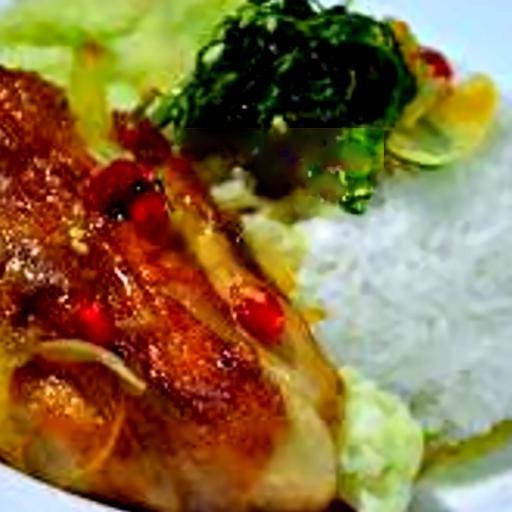 Cơm gà chiên nước mắm