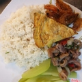 Cơm Gà Xào - Tôm Rang - Trứng Rán