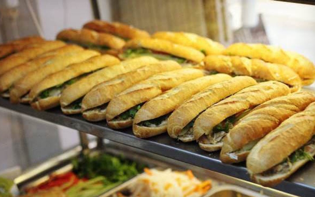 Hình ảnh Dịu - Bánh Mì & Cà Phê
