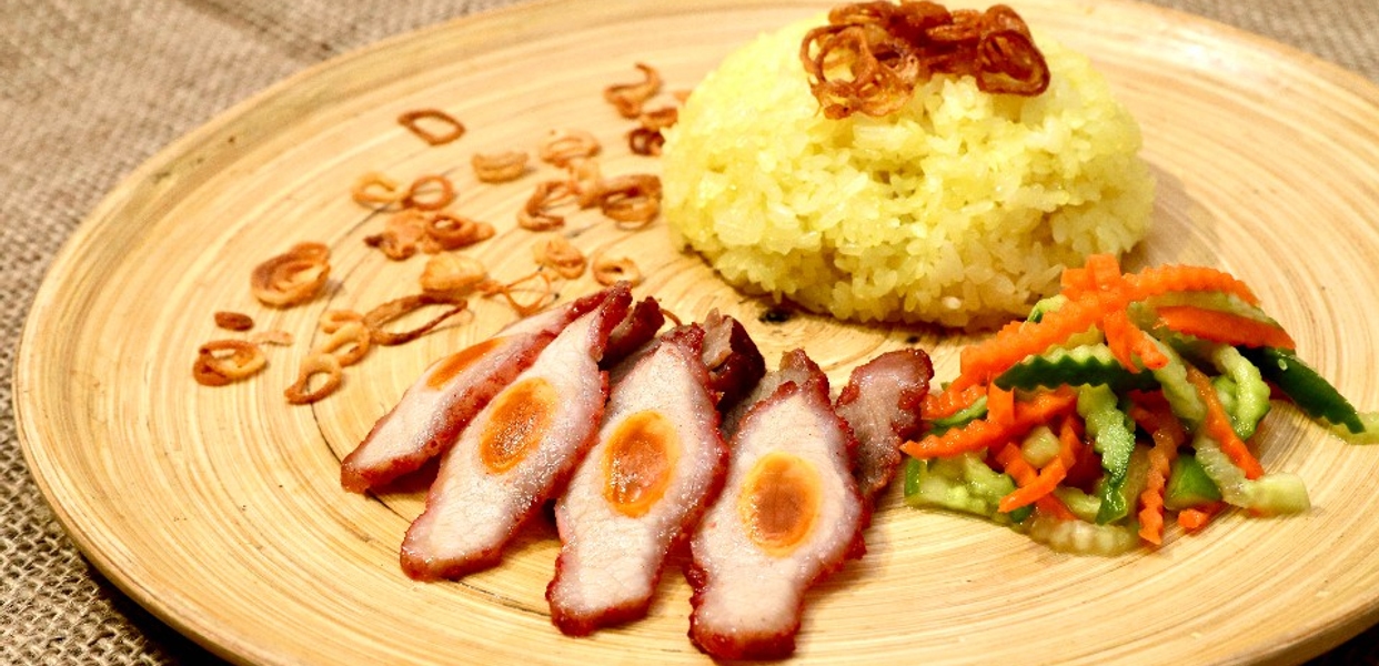 Hình ảnh Bếp Nhà H9 - Xôi Sườn Cay & Xôi Xá Xíu Nọng Heo - Nguyễn Trãi