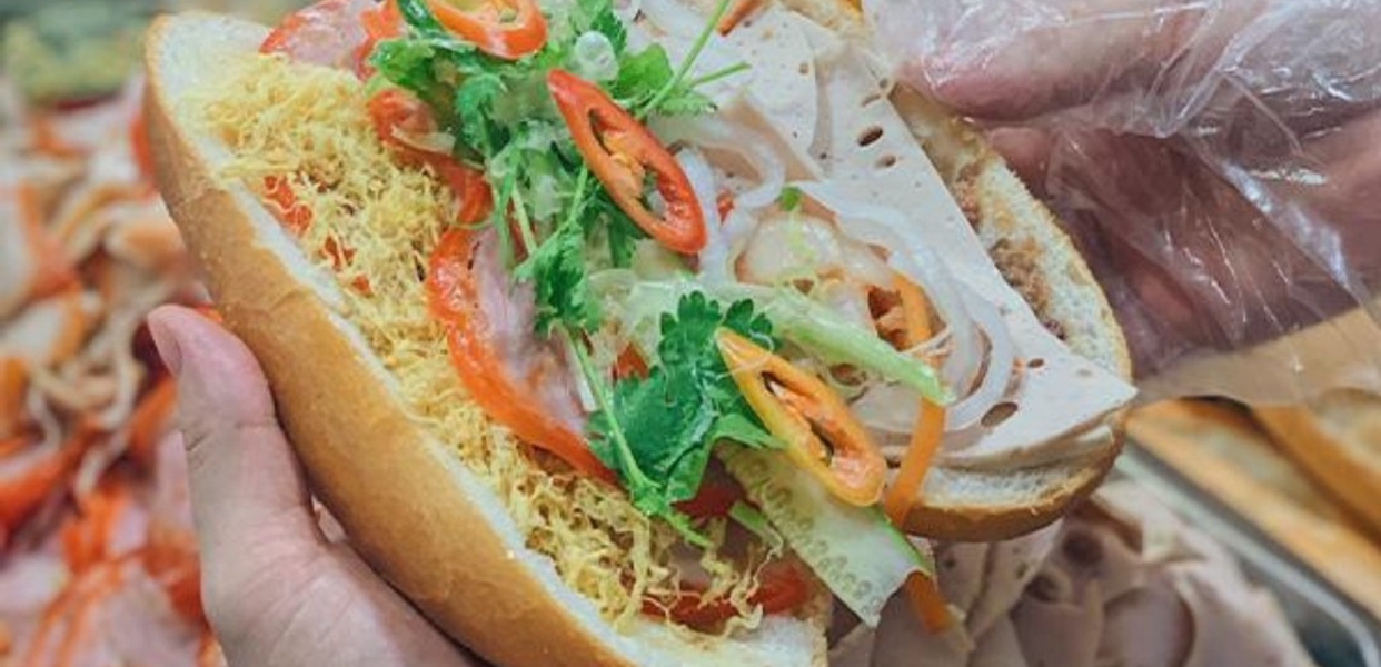 Hình ảnh Bánh Mì Sinh Đôi - Hoàng Hoa Thám