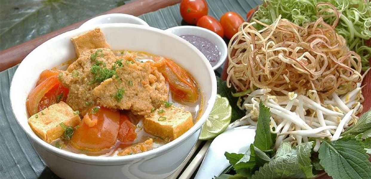 Hình ảnh  Hà Tân Mỹ - Bún Riêu Và Bún Bò Huế - Trần Trọng Cung