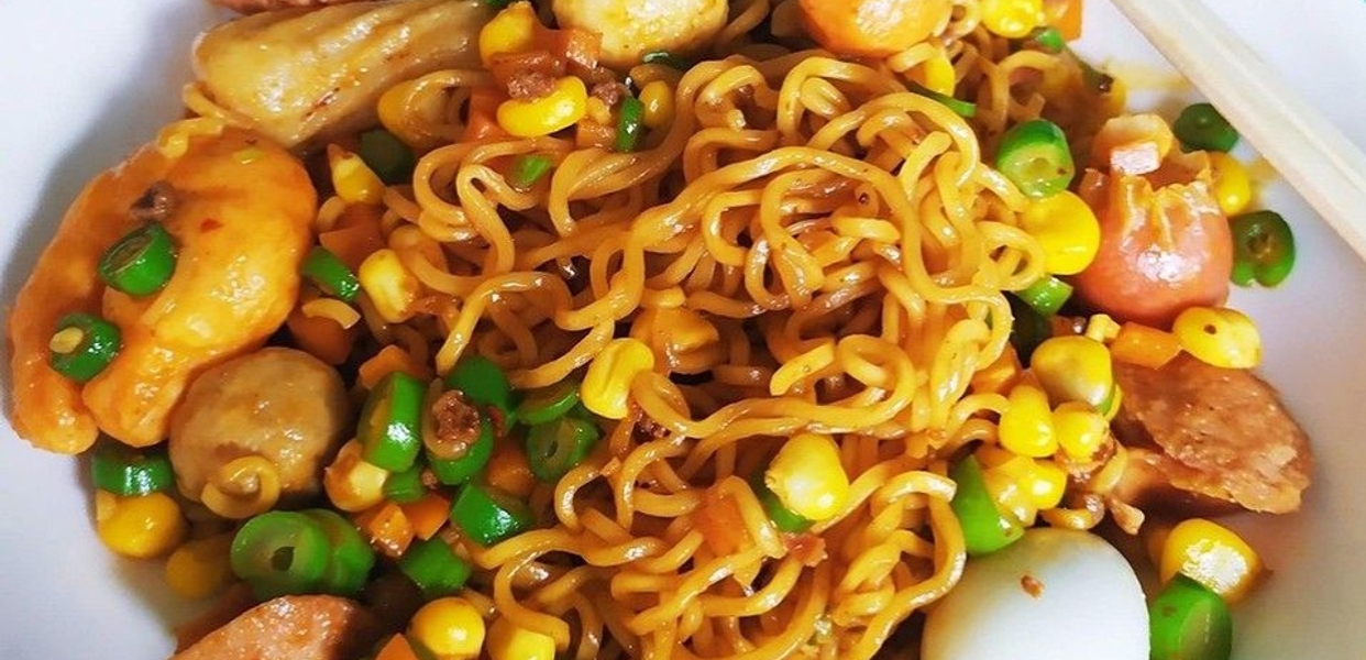 Hình ảnh Bếp Nhà Thỏ - Mỳ Trộn Indomie - Bùi Xương Trạch