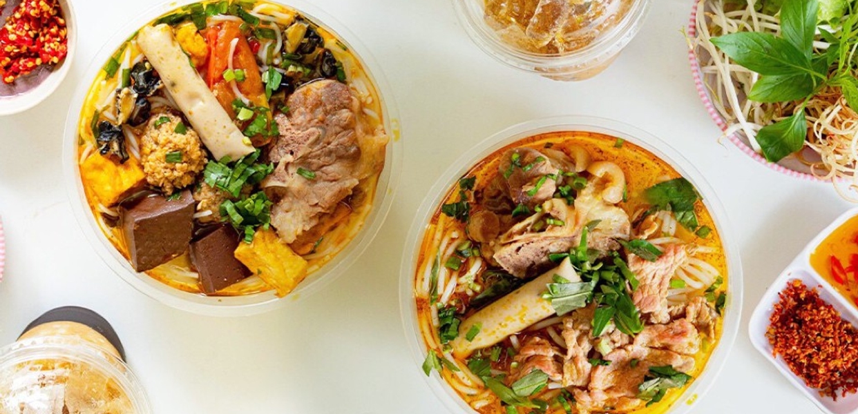 Hình ảnh Tháng 12 - Bún Riêu & Bún Bò - Nguyễn Quý Anh