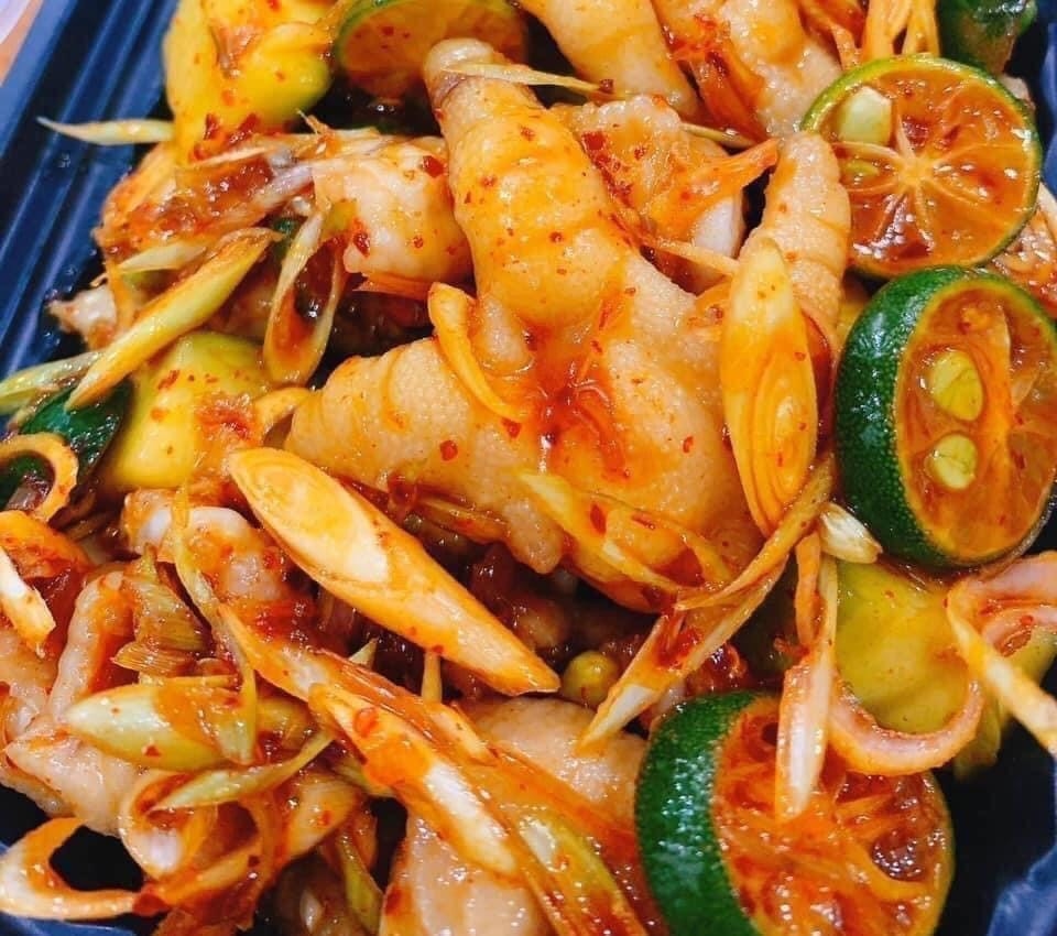 Hình ảnh Bếp Vị Hiền - Chân Gà Sốt Thái & Xả Tắc - Phạm Văn Đồng