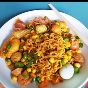 Hình ảnh Công Food - Mỳ trộn Indomie - Quan Nhân