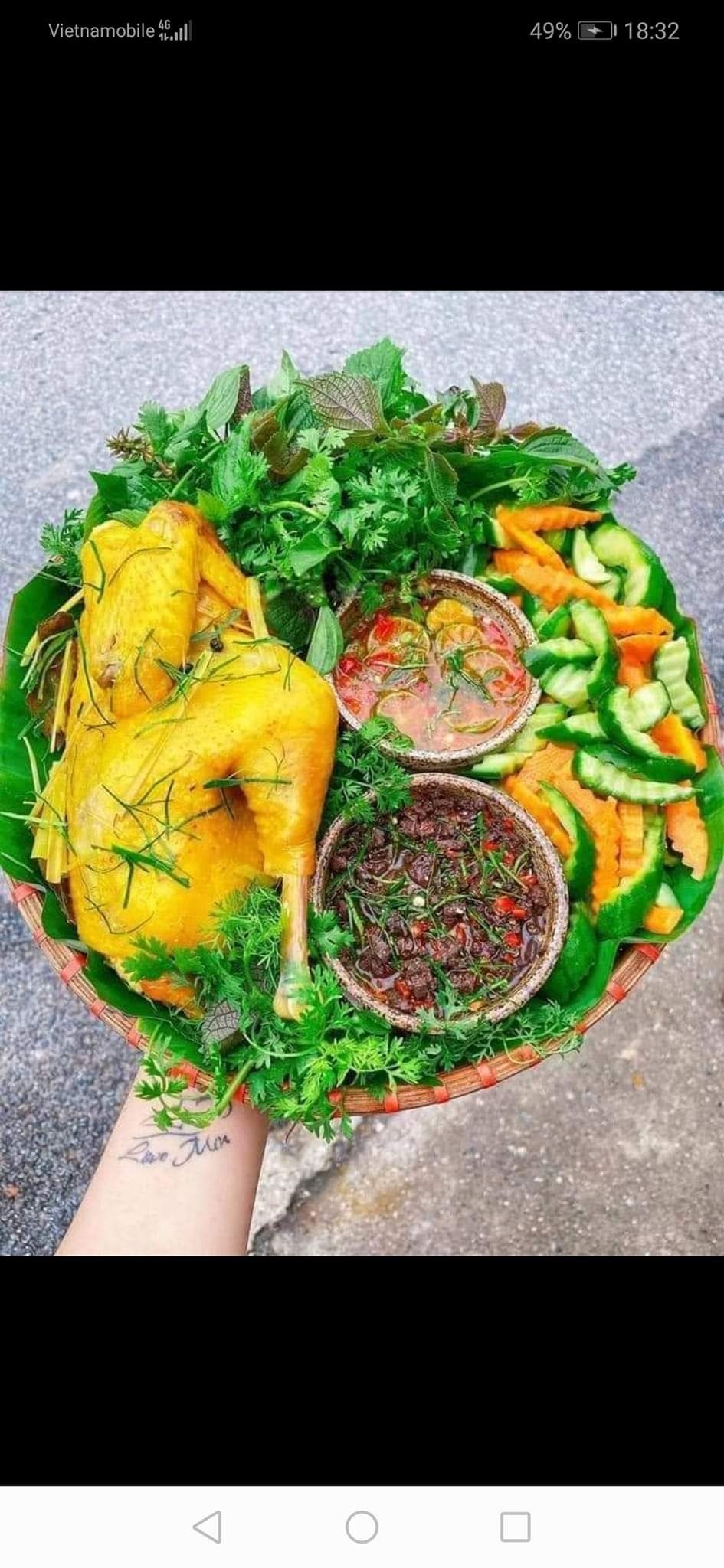 Hình ảnh Gà Ủ Muối ,Nước ép  Hoa Quả & Nem Chua: Hai Lúa