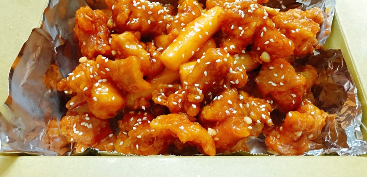 Hình ảnh Korean Chicken - Gà Rán Truyền Thống Hàn Quốc - Bạch Mai