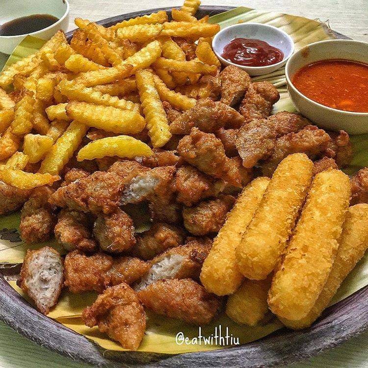 Hình ảnh Nem Chua Rán - Sinh Tố
