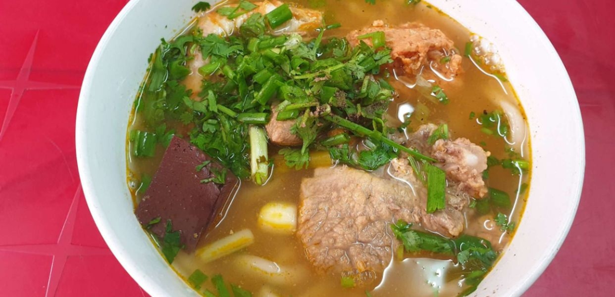 Hình ảnh Bánh Canh Chả Cua - Trần Khánh Dư