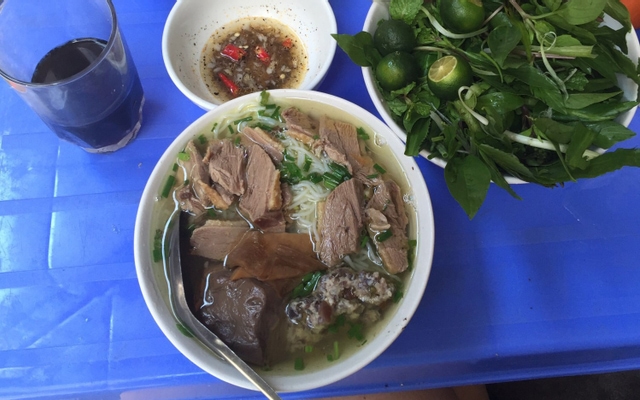 Hình ảnh Bún, Miến Ngan & Phở Gà