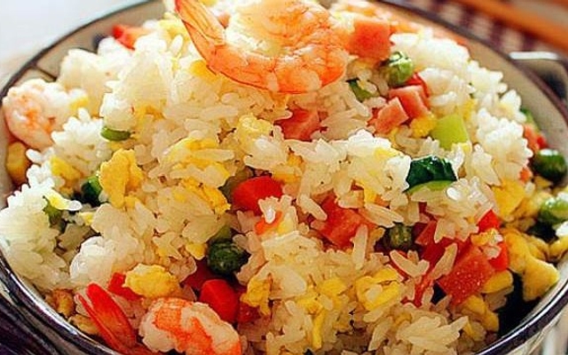 Hình ảnh Cơm Rang 10 Cẩm - Ngõ Trại Cá