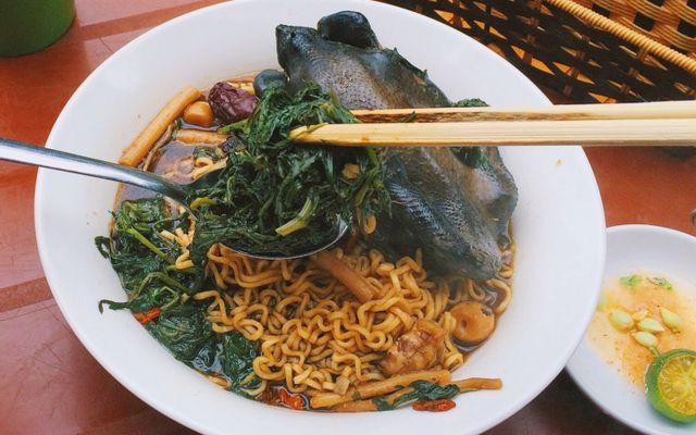 Hình ảnh Gia Bảo - Bánh Cuốn Nóng & Gà Tần - Thái Thịnh
