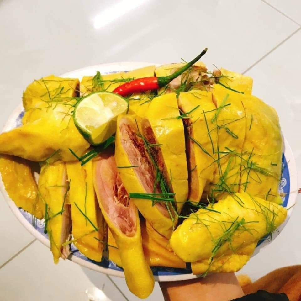 Hình ảnh Gà Luộc – Gà Ủ Muối - Nguyễn Đức Cảnh