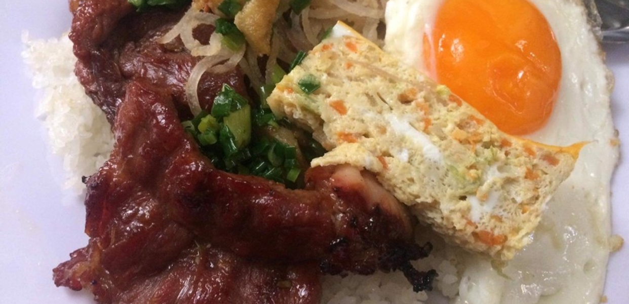 Hình ảnh Cơm Tấm Mẹ Ù Chính Hiệu - Nguyễn Hiền