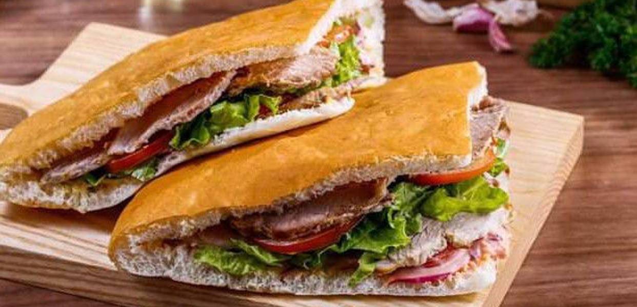 Hình ảnh Bánh Mì Doner Kebab D & H - Bánh Mì Kebab - Nghi Tàm