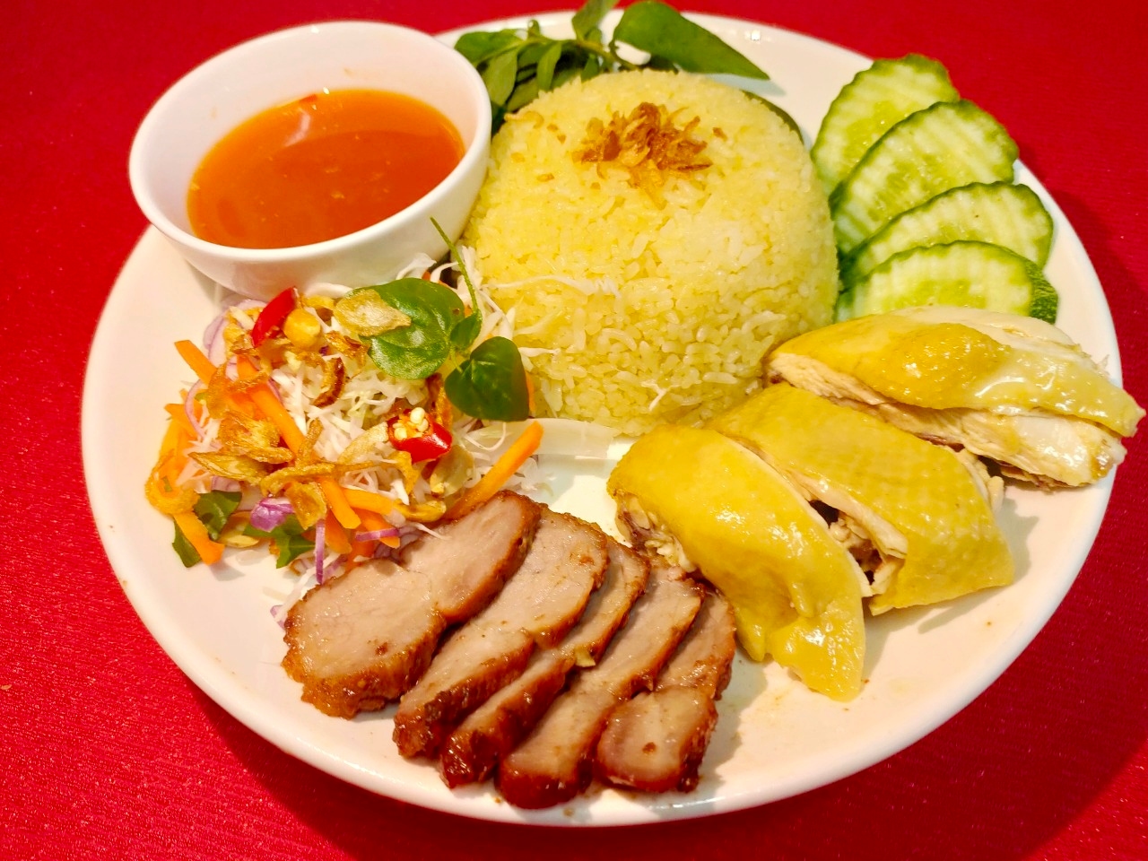 Hình ảnh Cơm Gà 254 - Cơm Gà Hải Nam - Âu Cơ