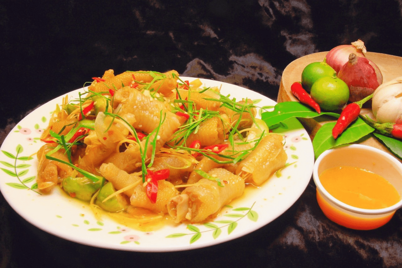 Hình ảnh Ăn Vặt Quí Bùi - Chân Gà Sốt Thái - Chân Gà Sả Tắc - Đường Số 7