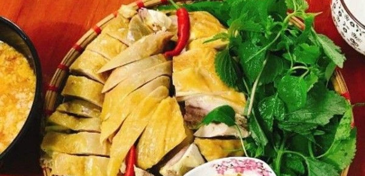 Hình ảnh Quán Gà Ủ Muối & Gà Hun Khói - Đường Láng