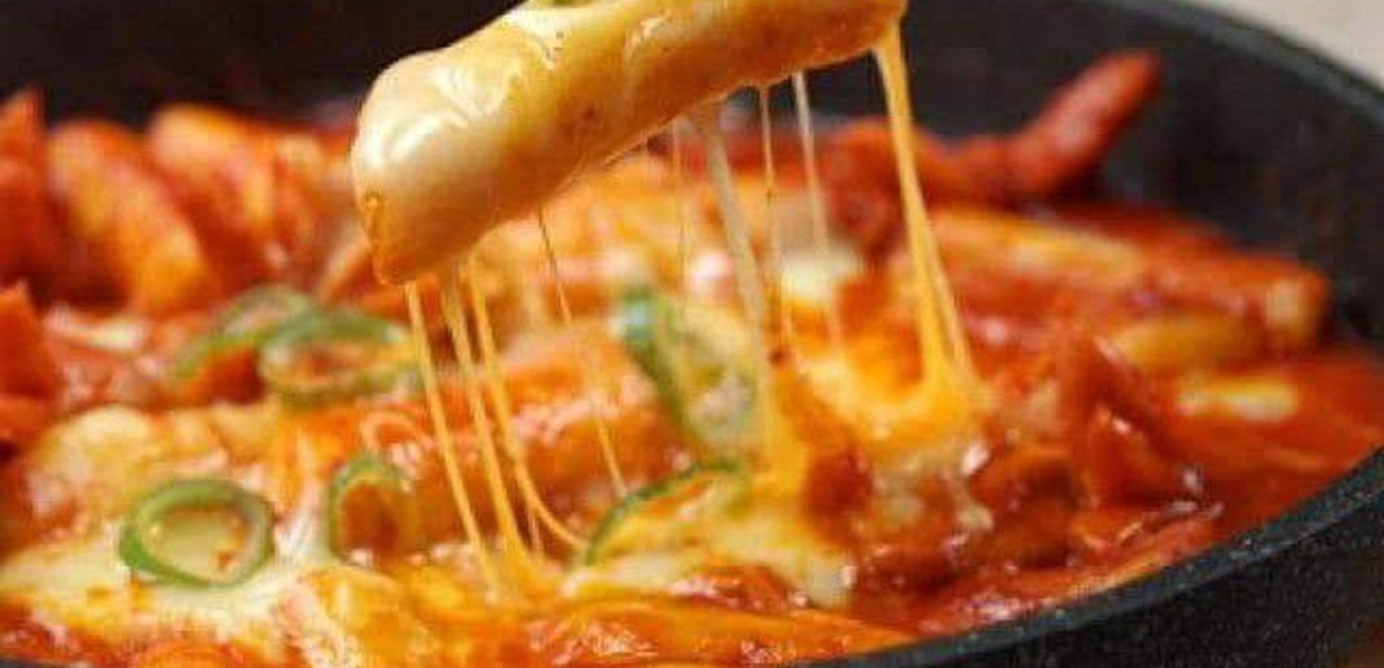 Hình ảnh Ăn Vặt Hàn Quốc - Tokbokki - Trần Thái Tông