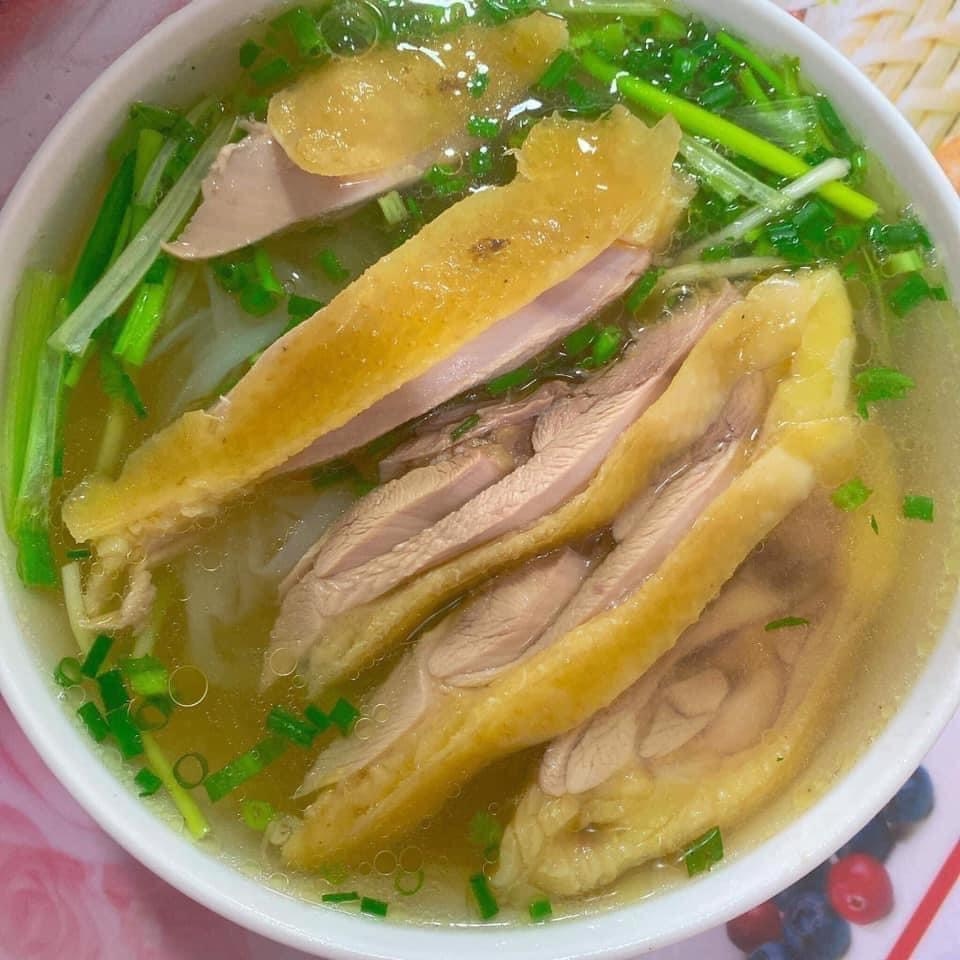 Hình ảnh Phở Hiền - Trần Khắc Chân