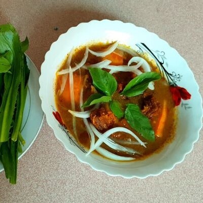 Hình ảnh Quốc Anh - Bò Kho & Cari Gà - Phạm Hùng