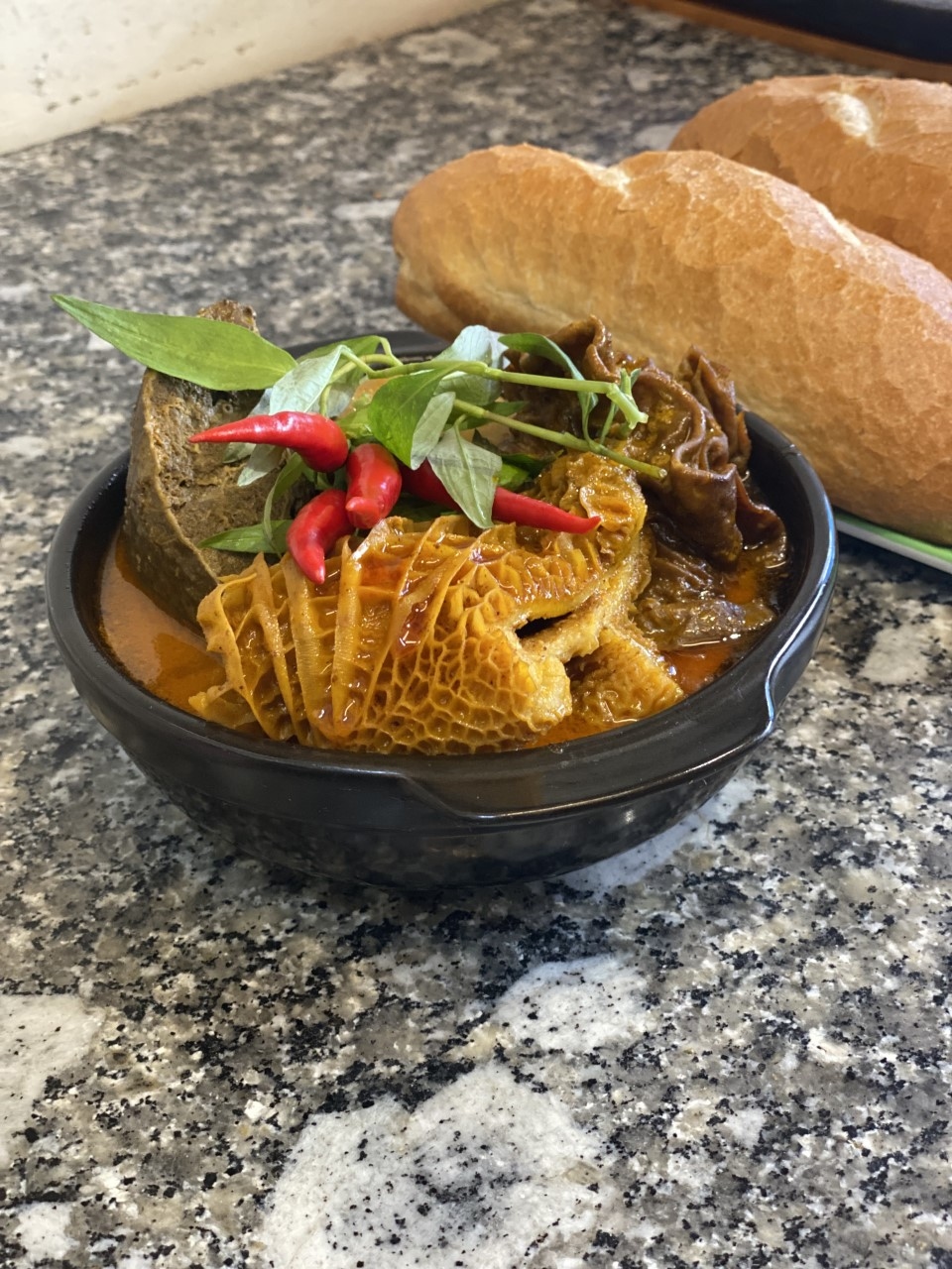 Hình ảnh Phá Lấu Bò A Nhật - Bùi Đình Túy