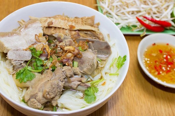 Hình ảnh Gỏi Vịt Đức Tâm - Cháo & Miến Măng Vịt - Thống Nhất