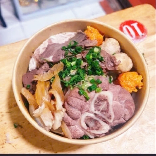 Hình ảnh Bún Bò Huế Chanh Chua - Tam Trinh