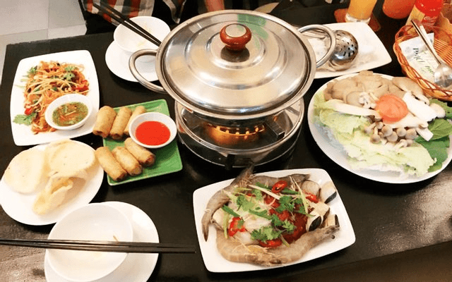 Hình ảnh Ah! Ngon Quán - Lẩu Nấm & Lẩu Thái - Cách Mạng Tháng 8