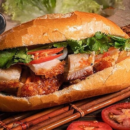 Hình ảnh Bánh Mì Heo Quay Tuyền Ký - Nguyễn Văn Lạc