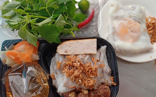 Hình ảnh Bánh Cuốn Chả Trần Phú - Trần Phú