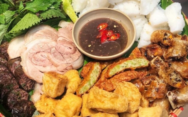 Hình ảnh Giang - Bún Đậu & Lòng Rán - Tập Thể Trung Tự